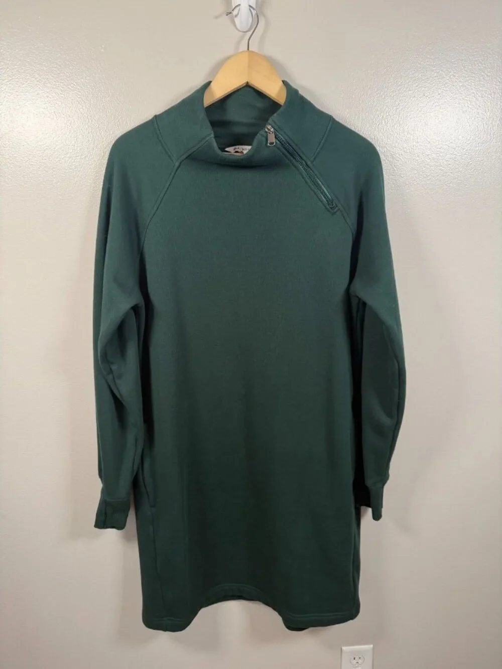 Athleta Cozy Karma Sweatshirt Dress Size Large Tall Comfy Travel Athleisure